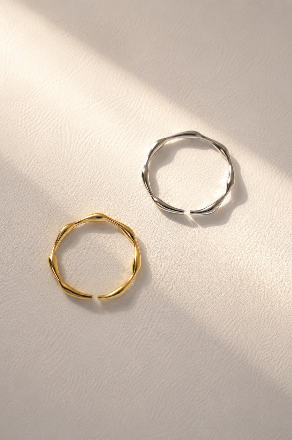 Petal Line Ring